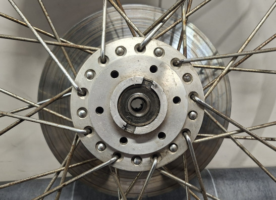 Voorvelg Suzuki GT 380