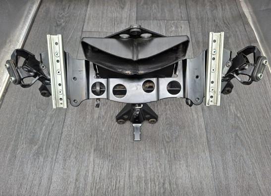 Upper cowl Stay Yamaha FJR 1300