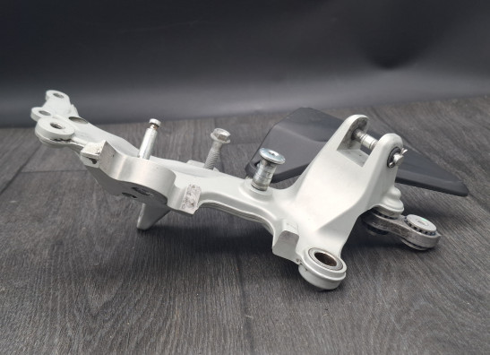 Main step holder left Ducati Multistrada V4