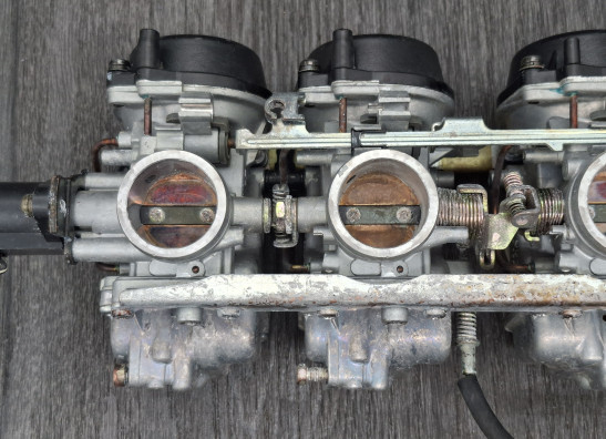 Carburetor assy Suzuki GSX F 600