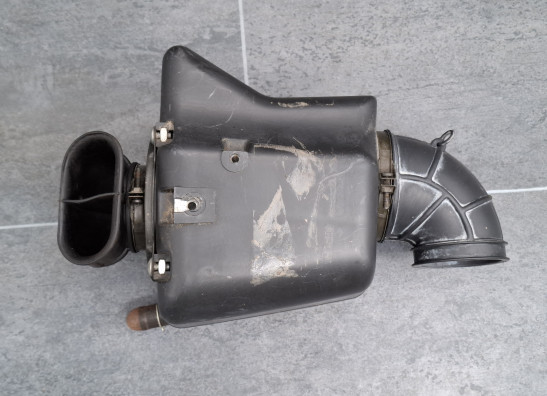 Air cleaner case Suzuki VZ 800 marauder