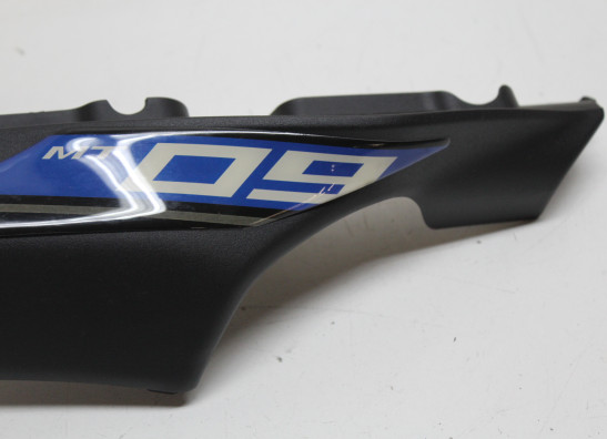 Rechter achterkant Yamaha MT 09
