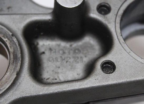 Fork top bridge Moto Guzzi 1200 sport