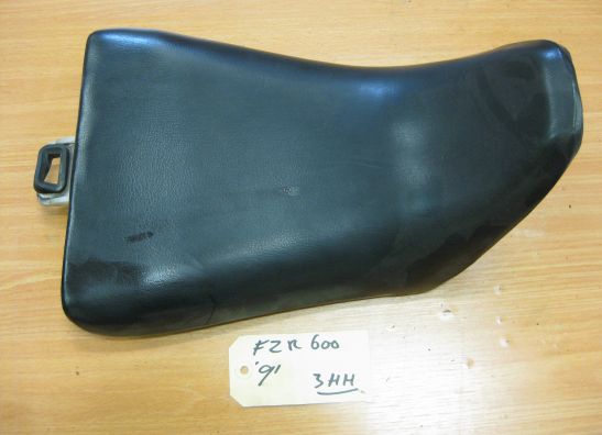 Seat Yamaha FZR 600
