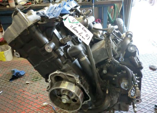 Engine Suzuki GSR 600