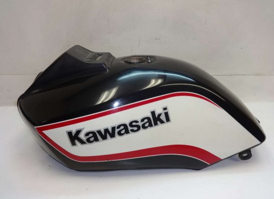 Benzintank Kawasaki GPZ 400