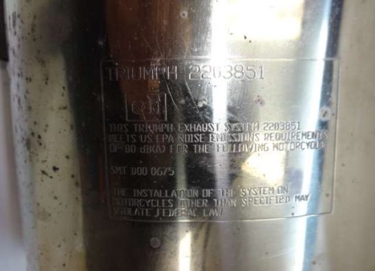 Auspuff Triumph Daytona 675 
