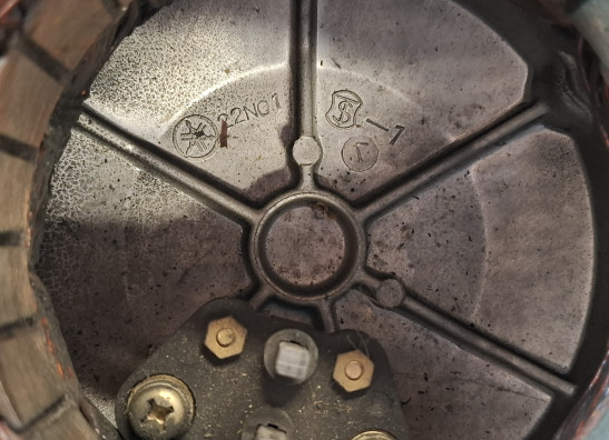 Dynamo Yamaha XJ 700