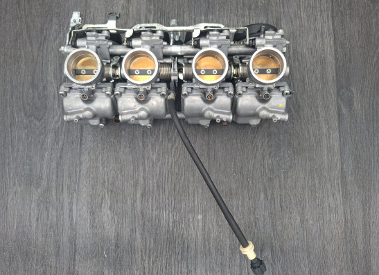 Carburetor assy Honda CBR 900 RR