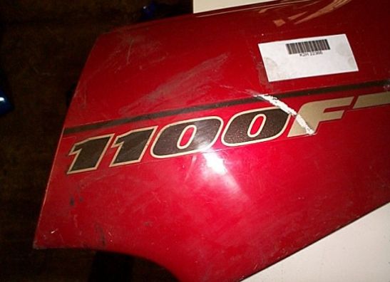 Rechter achterkant Suzuki GSX F 1100