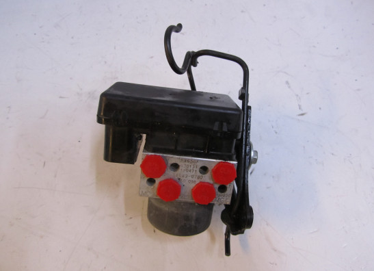 ABS pomp Kawasaki ER 6