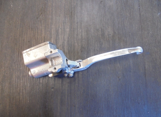 Front brake master cylinder  Suzuki VL 800