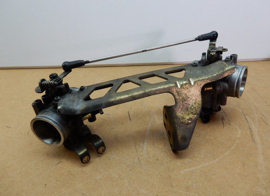 Gasklephuis Moto Guzzi Norge