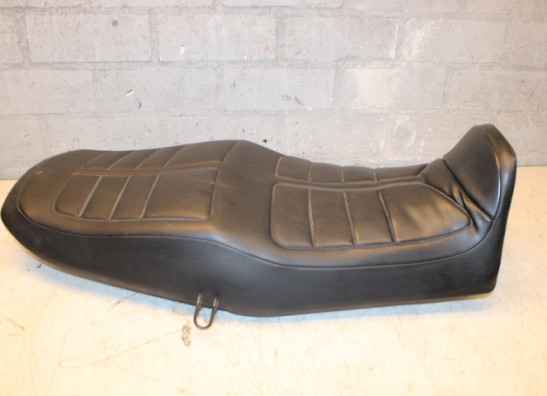 Zadel Yamaha XJ 900 S Diversion