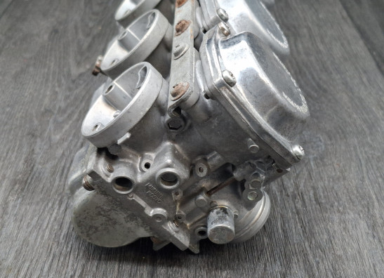 Carburetor assy Suzuki GS 550