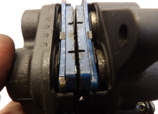 Bremssattel Bremszange vorn rechts Yamaha YZF R6