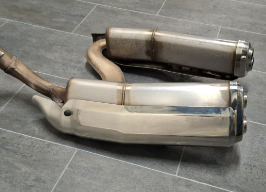 Uitlaat Honda VFR 800 I