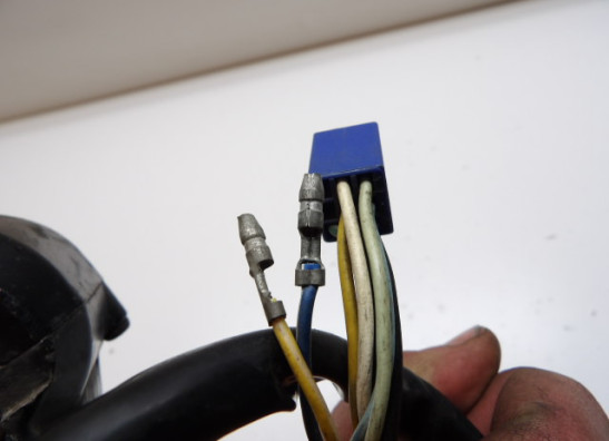 Stuurschakelaar links Suzuki GSX 400 F