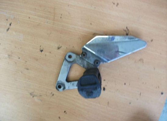 Main step holder left Suzuki GS 500 E
