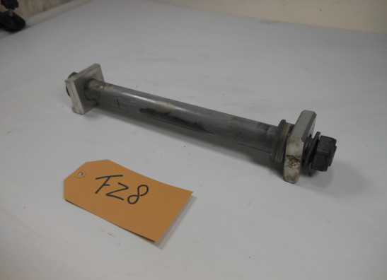 Rear axle Yamaha FZ8