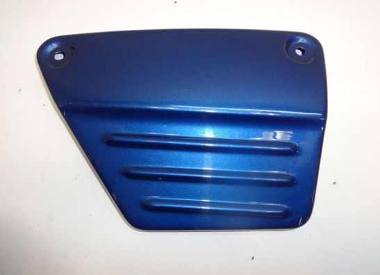 Cowl right small Yamaha V max