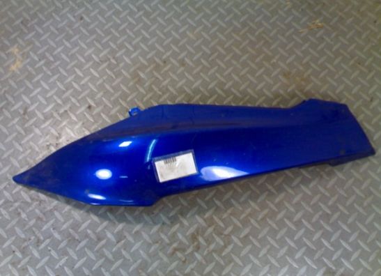 Heck links Yamaha FZR 1000
