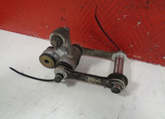 Link systeem achterveer Hyosung Comet 650