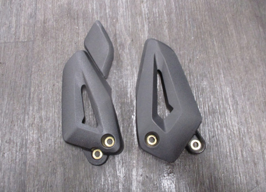 Main step holder Triumph Tiger 800 xc