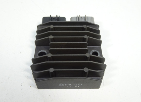 Spanningsregelaar Yamaha FZ1