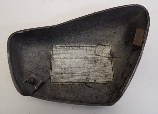 Linker zijkuip klein Yamaha XV 750 Virago