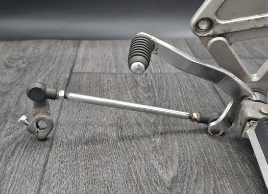 Main step holder left Suzuki GSF 400 Bandit