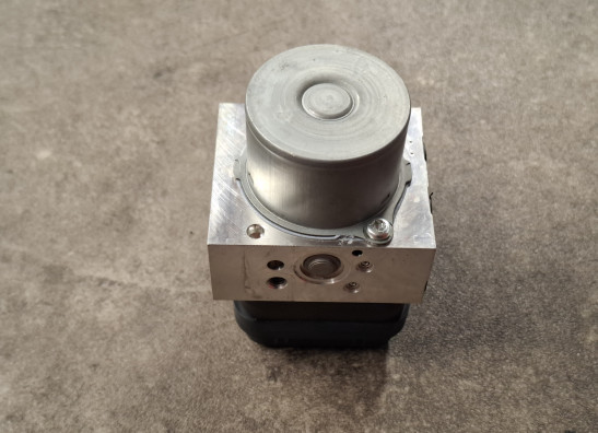 ABS pomp Yamaha MT 07