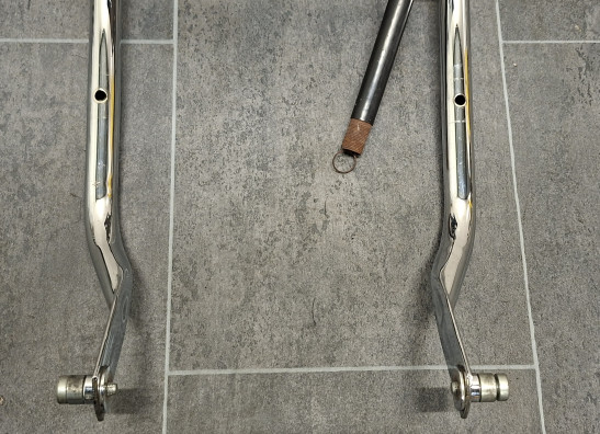 Rugsteun sissybar Harley Davidson FLHTCU Electra Glide Ultra Classic