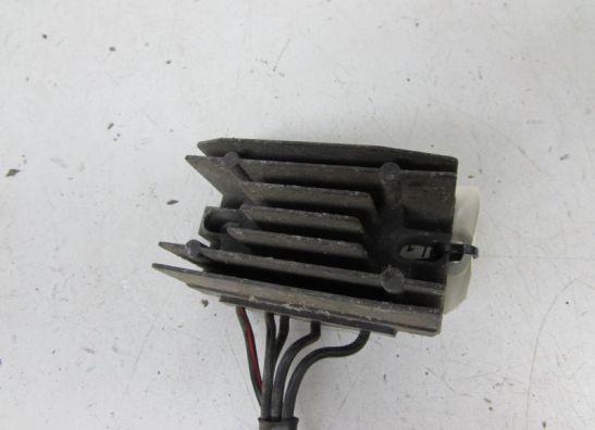 Spanningsregelaar Suzuki RGV 250