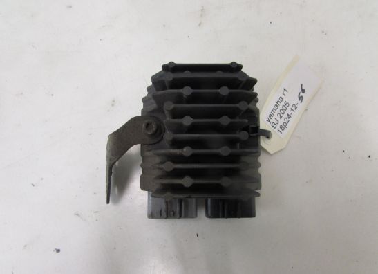 Regulator rectifier  Yamaha YZF R1
