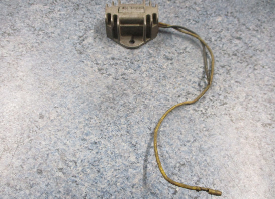 Regler Gleichrichter Suzuki GS 550