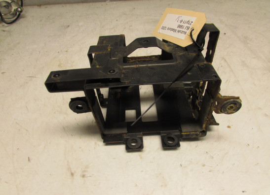 Battery holder Suzuki Madura 1200