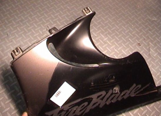 Linker onderkuip Honda CBR 900 RR