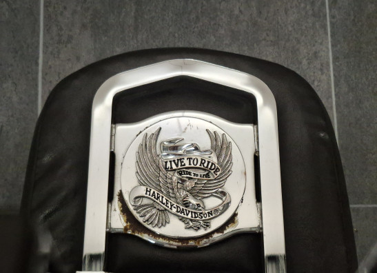 Rugsteun sissybar Harley Davidson Softtail