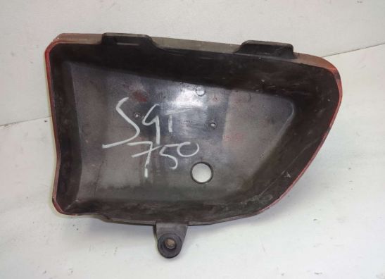 Seitenverkleidung rechts klein Suzuki GT 750