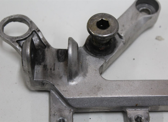 Fussrastetrager vorne rechts Honda VTR 1000 SP