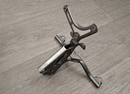 Upper cowl Stay Suzuki GSX R 600