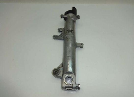 Voorpoot links onder Honda CBR 1100 XX