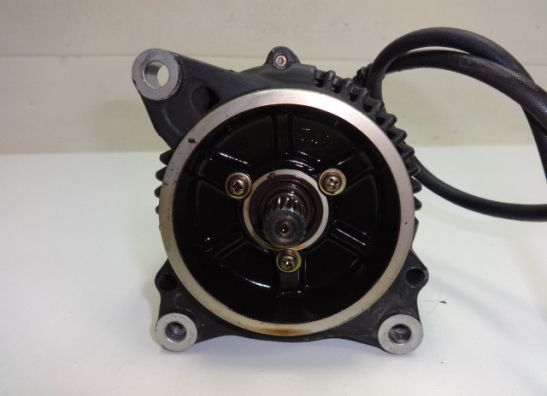 Generator Yamaha FZ 750