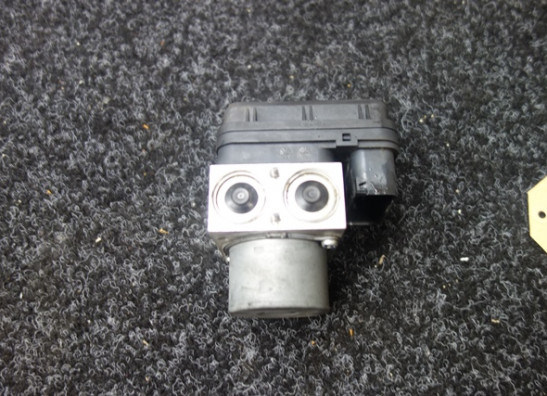 ABS pump Yamaha Tracer 700