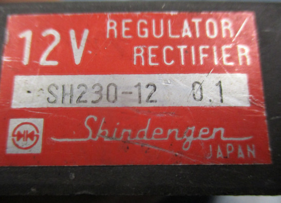 Regler Gleichrichter Kawasaki LTD 750