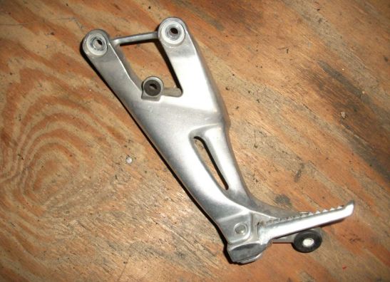 Soziusfussraste links Honda CBR 1100 XX