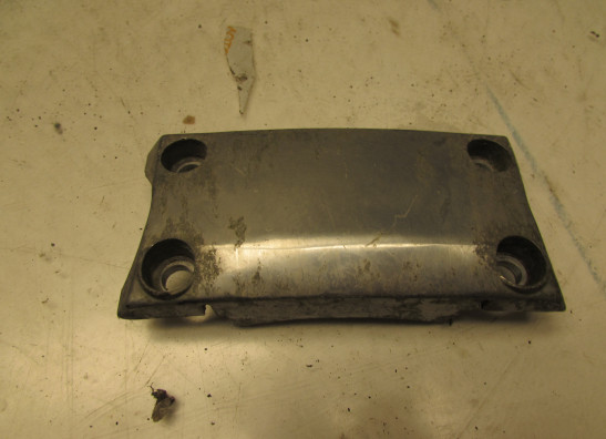 Voorspatbord Honda VF 700  750 C Magna