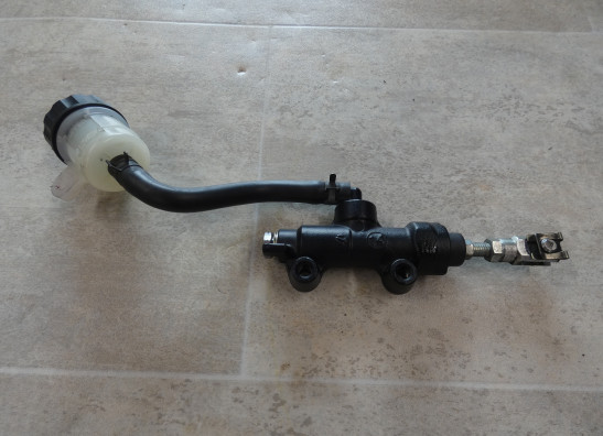 Bremszylinder hinten Triumph 675 Street Triple R