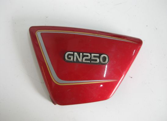 Seitenverkleidung links klein Suzuki GN 250